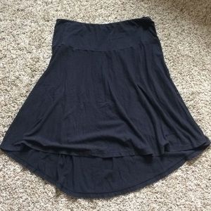 Hi-lo maternity skirt